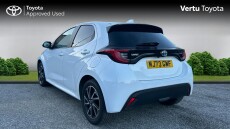 Toyota Yaris 1.5 Hybrid Design 5dr CVT Hybrid Hatchback